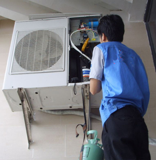 前进空调开机无反应维修